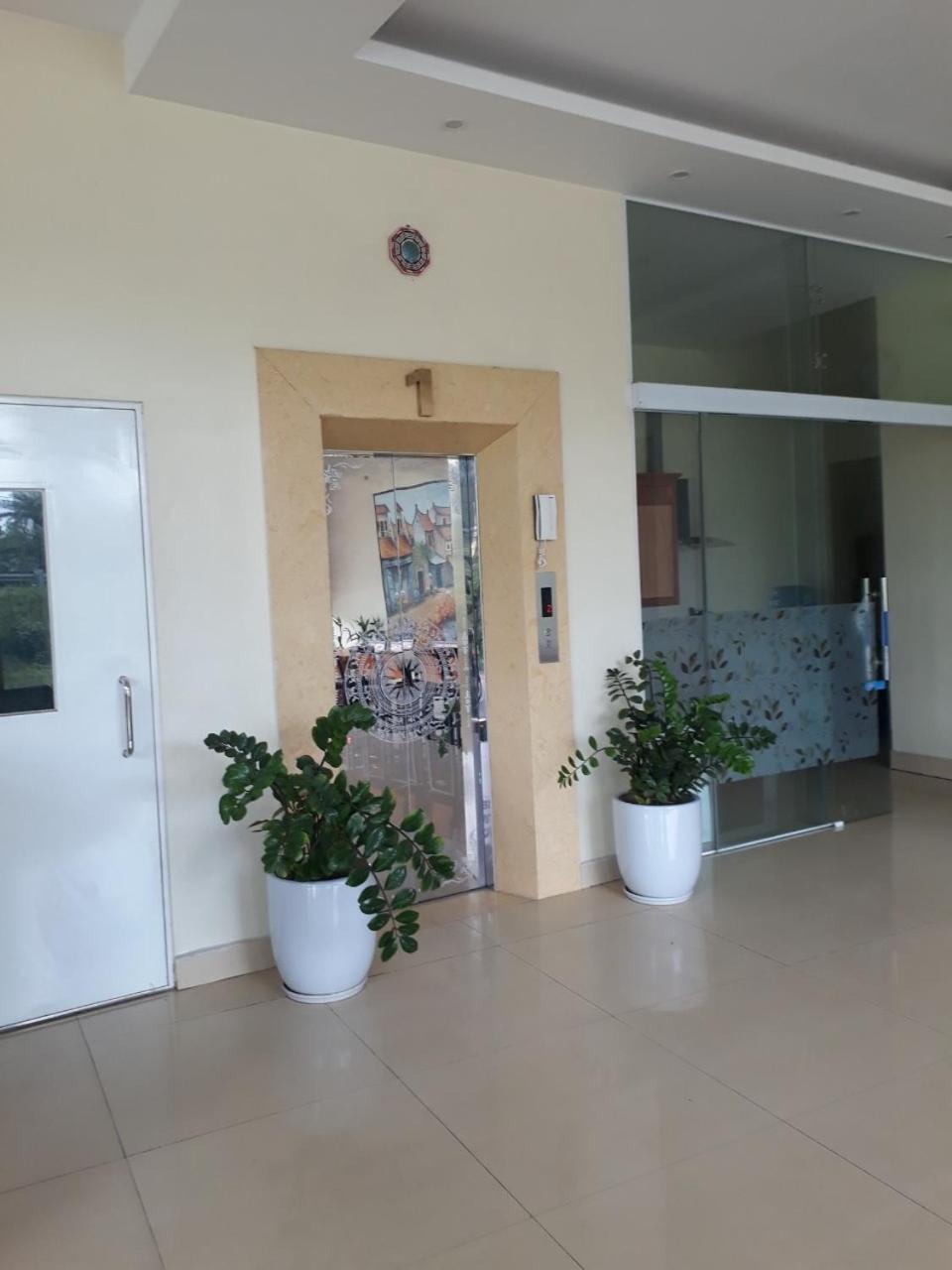 Anova 2 Hotel Hanoi Exterior foto